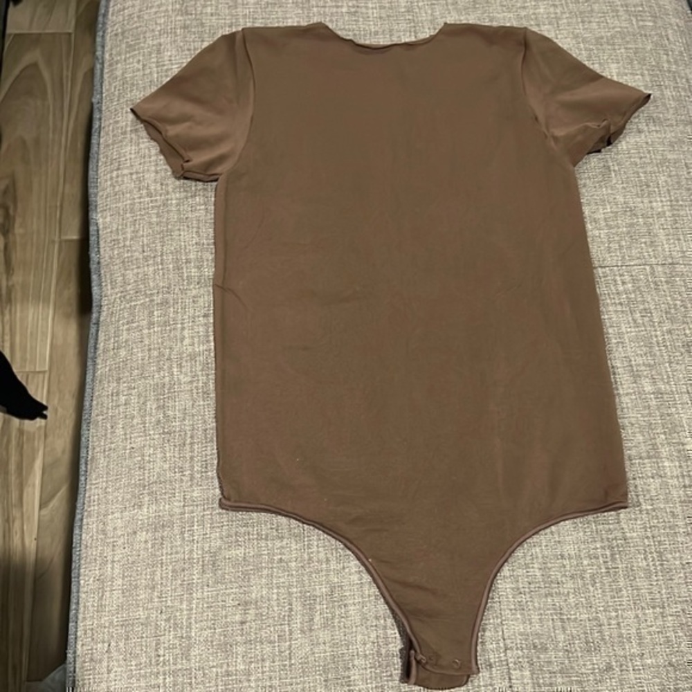 Essential T-Shirt Bodysuit